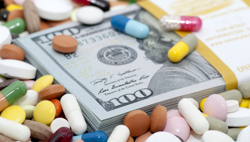 Трамп знижує ціни на ліки