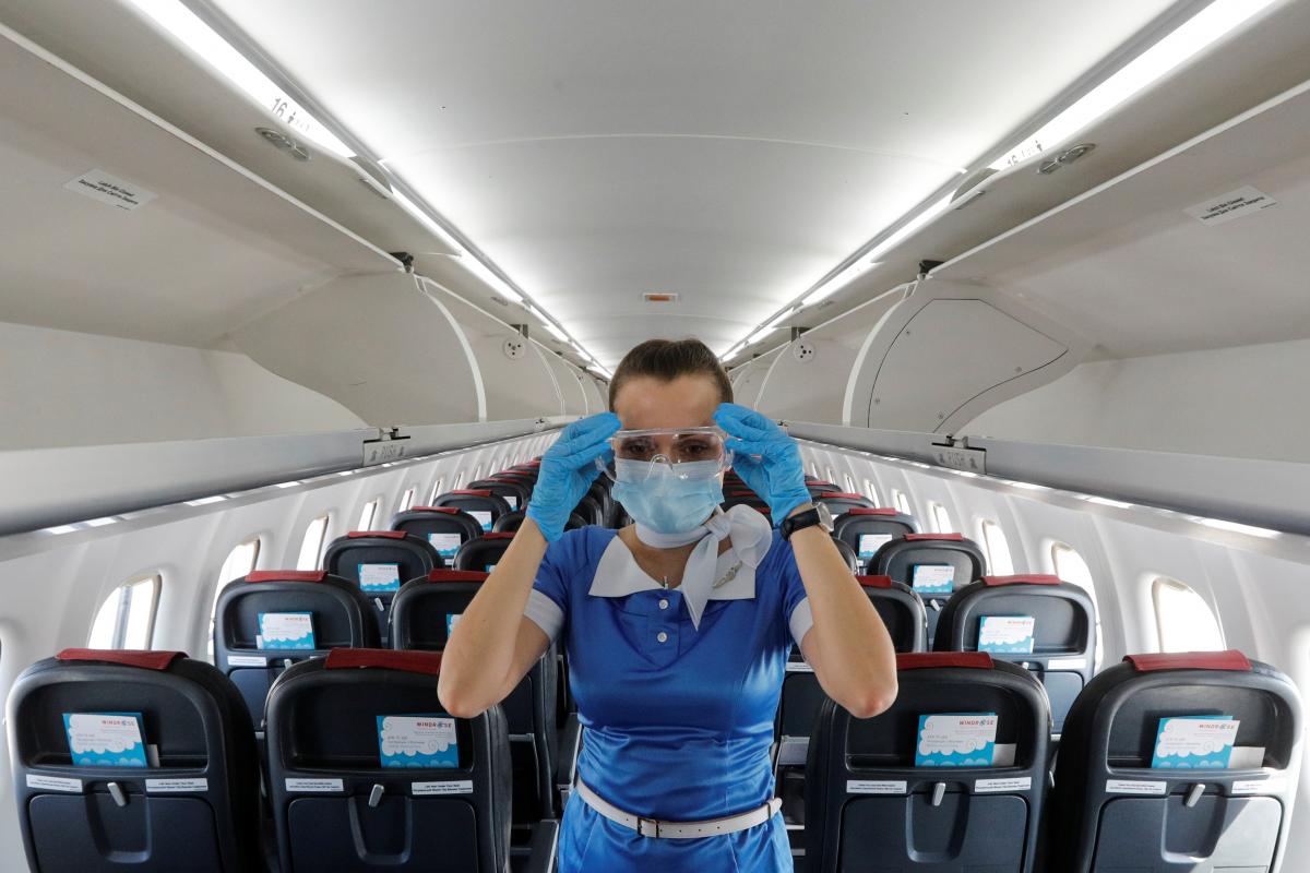 British Airways та American Airlines заявили про безкоштовне тестування пасажирів на коронавірус
