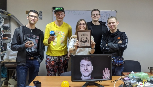 Українська команда перемогла в хакатоні NASA Space Apps Challenge