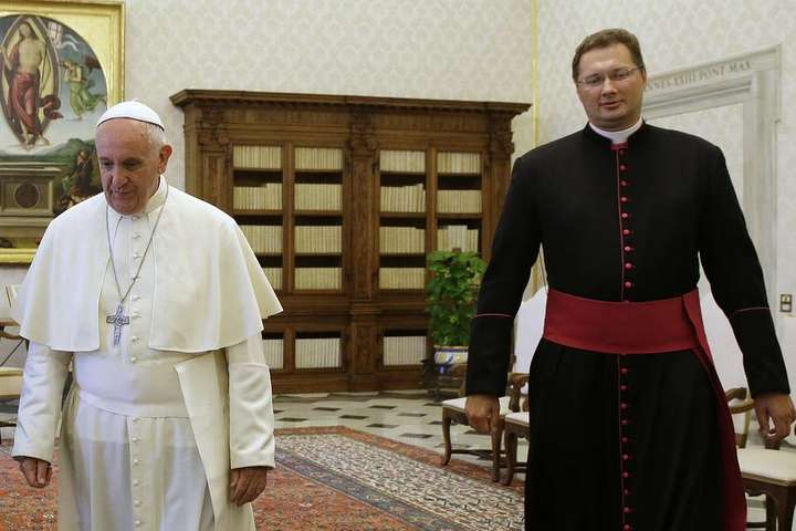 Папа Римський призначив свого представника в Україні