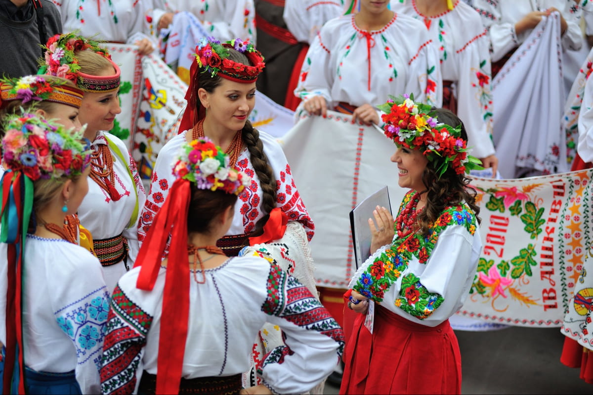 Українки з усього світу долучаються до флешмобу з нагоди ювілею Незалежності України