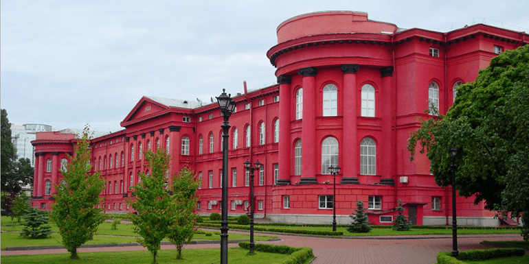 В Україні оприлюднено список популярних університетів, де навчаються іноземці