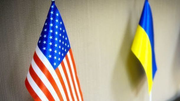 Держдеп знову радить американцям не їхати до України  через загрозу вторгнення Росії