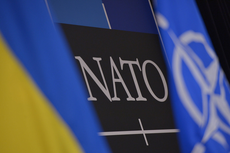 Соціологи з’ясували, скільки українців підтримують вступ України до НАТО