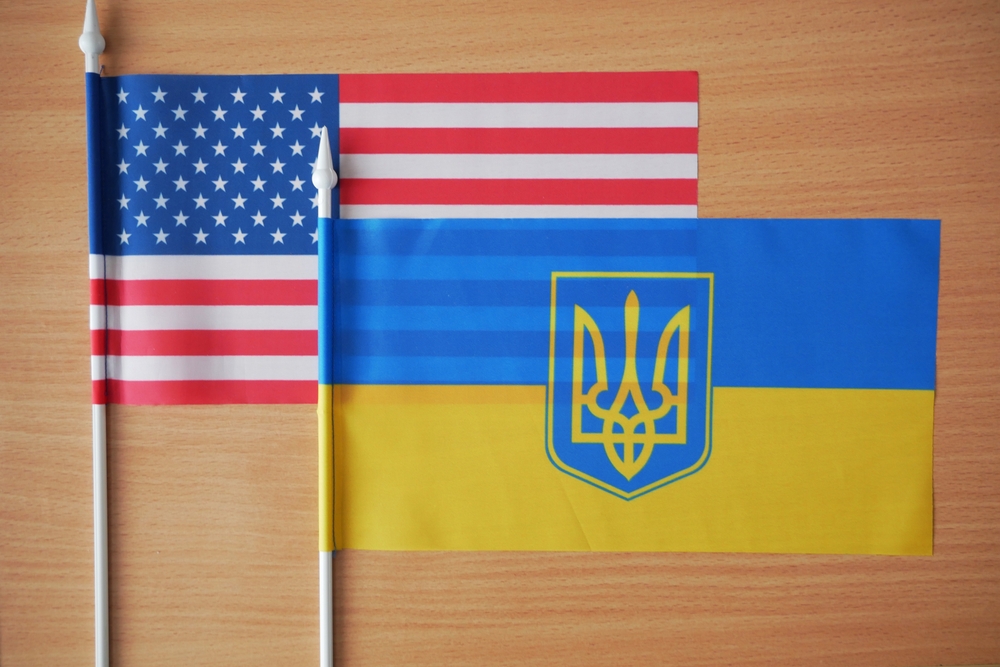 Створено сайт, на якому українці можуть знайти спонсора у США