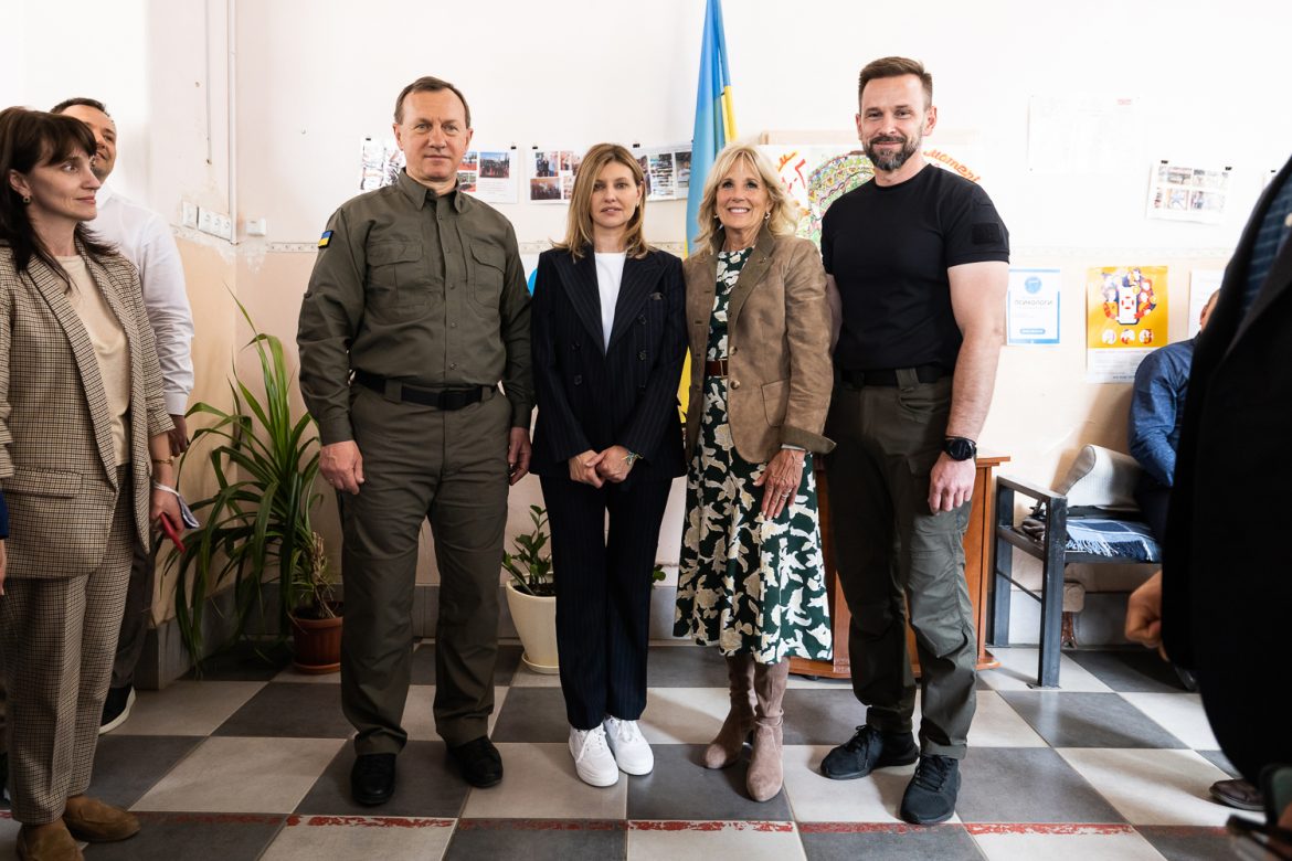 Джилл Байден відвідала Україну та зустрілася з Оленою Зеленською