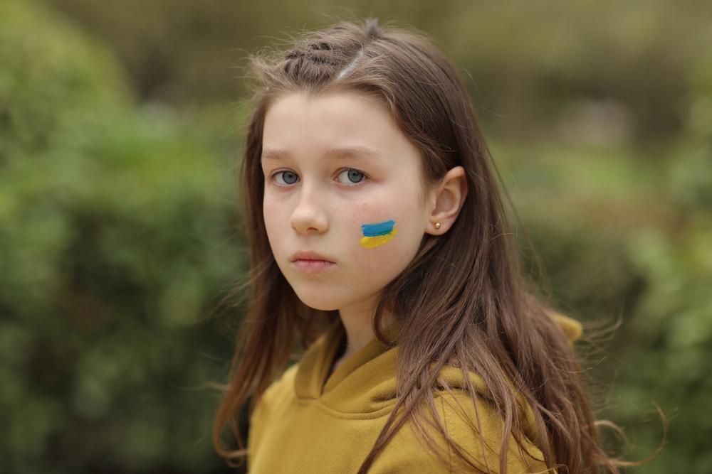 Кожна друга дитина-біженець з України відчуває тривогу та хвилюється за майбутнє