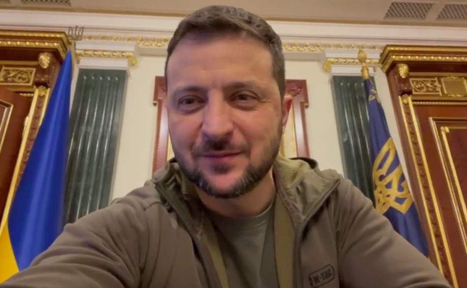 «Ми все подолаємо»: Зеленський повернувся до Києва після візиту до США