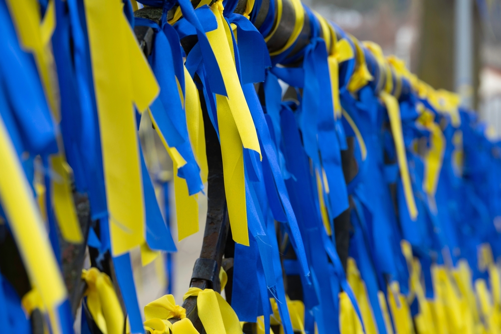 «Реальні історії України»: як група жителів Bay Area допомагає українцям