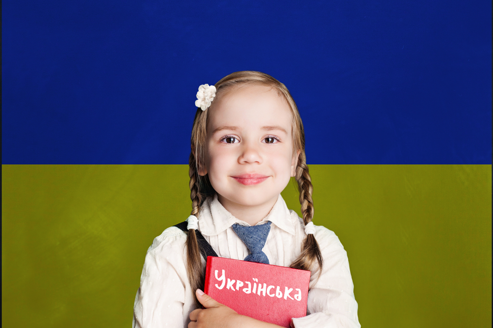 Стало відомо, скільки українців спілкуються державною мовою у повсякденному житті