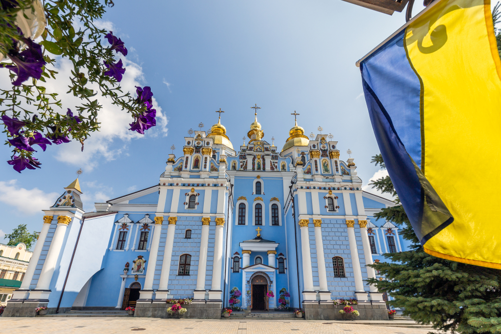 Православна церква України переходить на новий календар: як зміняться дати свят
