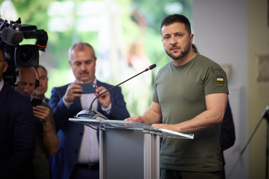 «Сьогодні ініціатива на нашому боці»: Зеленський дав інтерв’ю ABC News у Києві