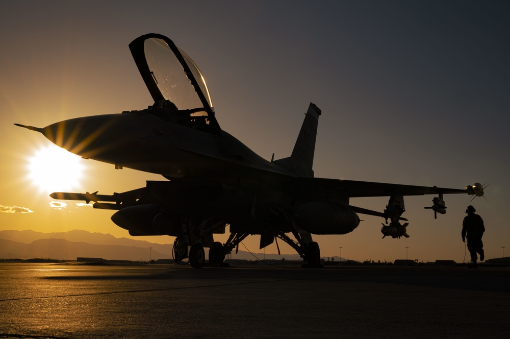 Байден схвалив навчання українських пілотів на винищувачах F-16