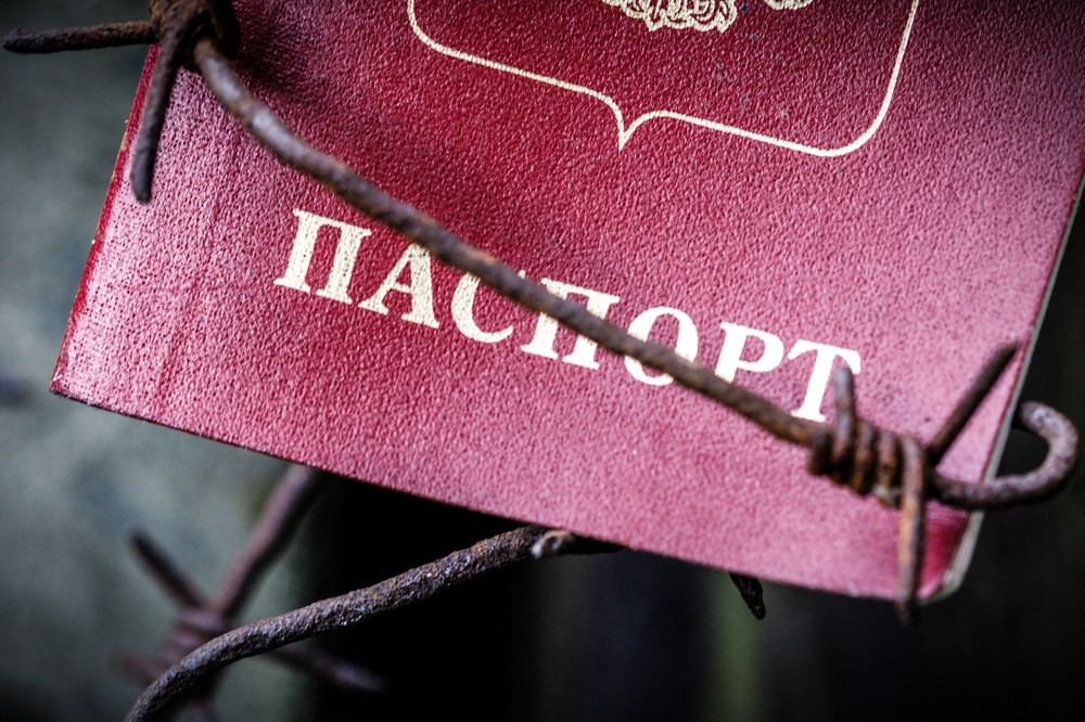 Українців на окупованих територіях масово змушують приймати громадянство РФ