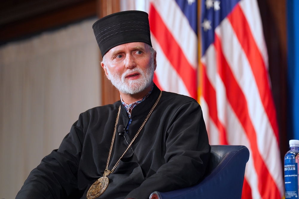 Американський архієпископ отримав почесну нагороду від президента України