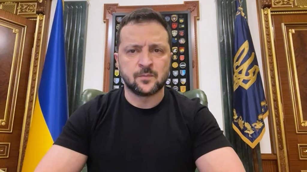 Володимир Зеленський і Папа Франциск обговорили формулу миру для України