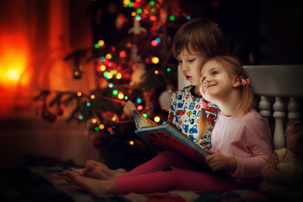 Різдвяне диво: добірка українських святкових казок для маленьких дітей