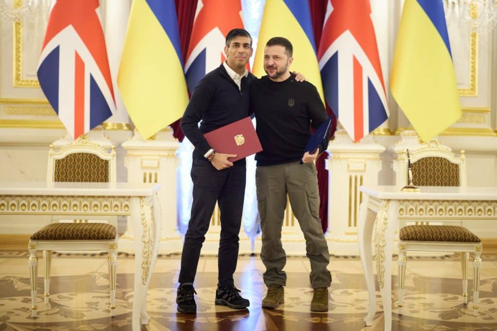 Cунак привіз до України 10-річну безпекову угоду та мільярди доларів