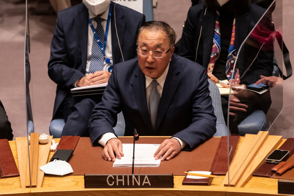 Китай в ООН закликав США припинити постачання зброї Україні