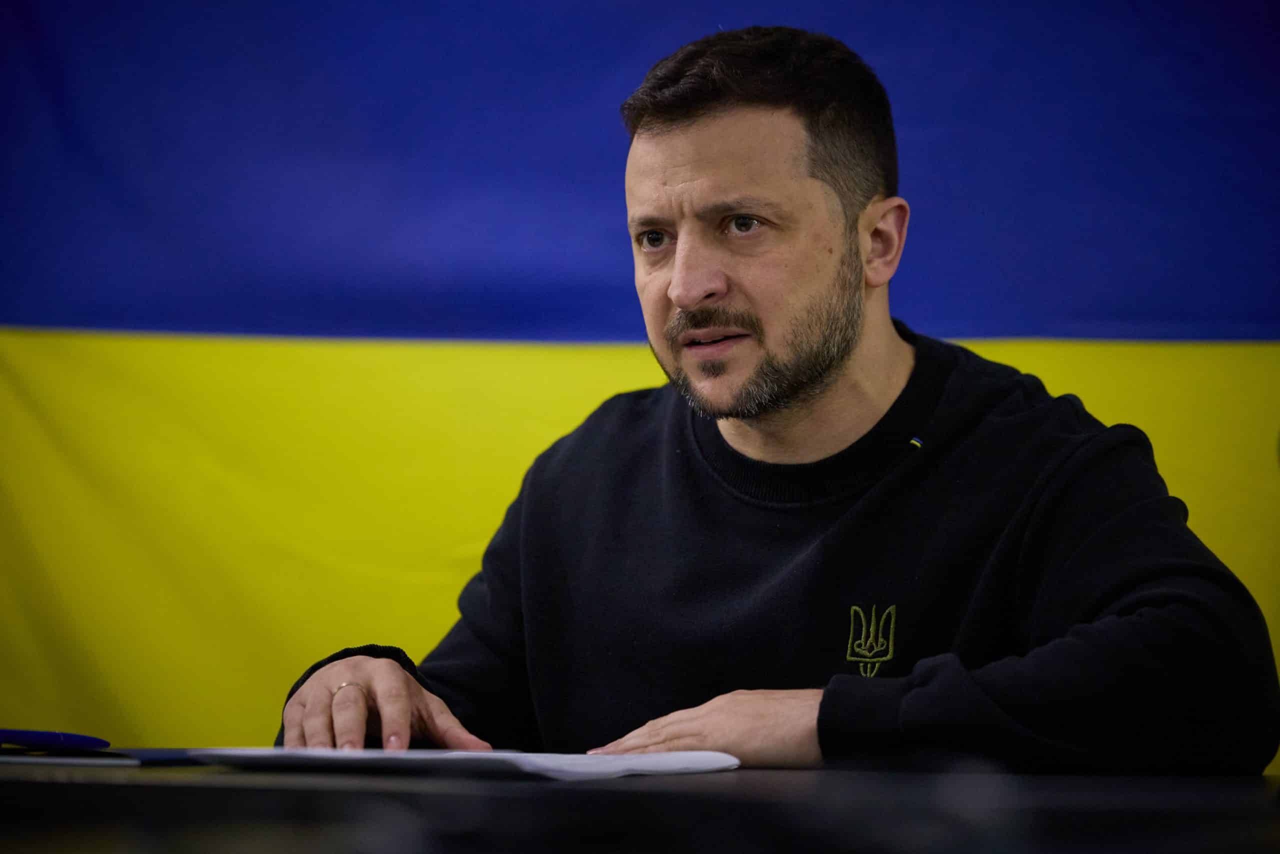 «Протистояти бомбардуванням лише хоробрістю несправедливо»: Зеленський звернувся до НАТО