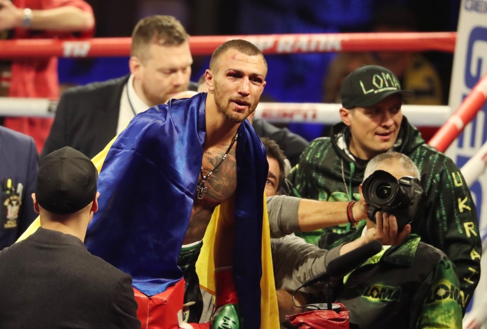 Українець Василь Ломаченко повернув собі звання чемпіона світу з боксу