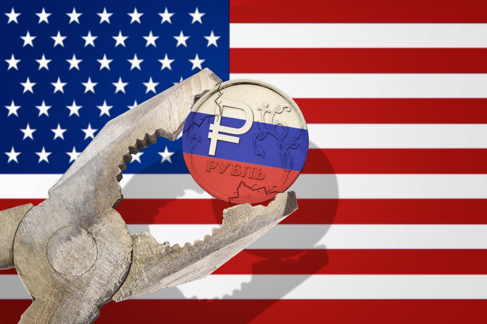 США значно розширили санкції проти Росії: що нового