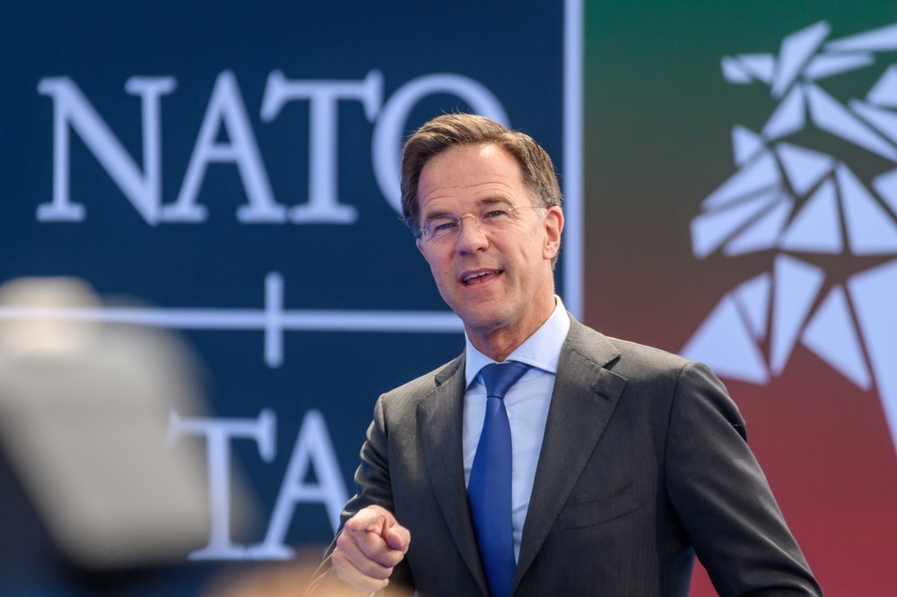 Президент України привітав нового генсека НАТО із призначенням
