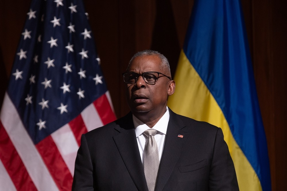 Голова Пентагону назвав "дуже корисним" дозвіл Україні бити американською зброєю по РФ