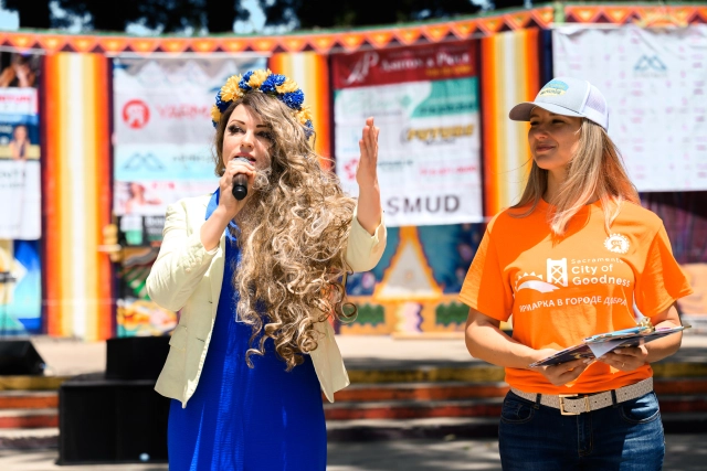 Конкурс вишиванок на фестивалі "Ярмарок"