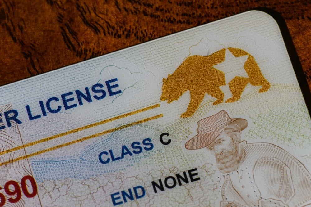Чи потрібно українцям отримувати REAL ID у США, якщо вони приїхали за U4U?