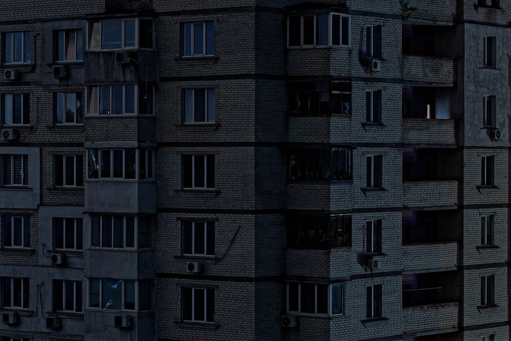 До кінця року з України можуть поїхати ще близько 400 тисяч людей: Bloomberg
