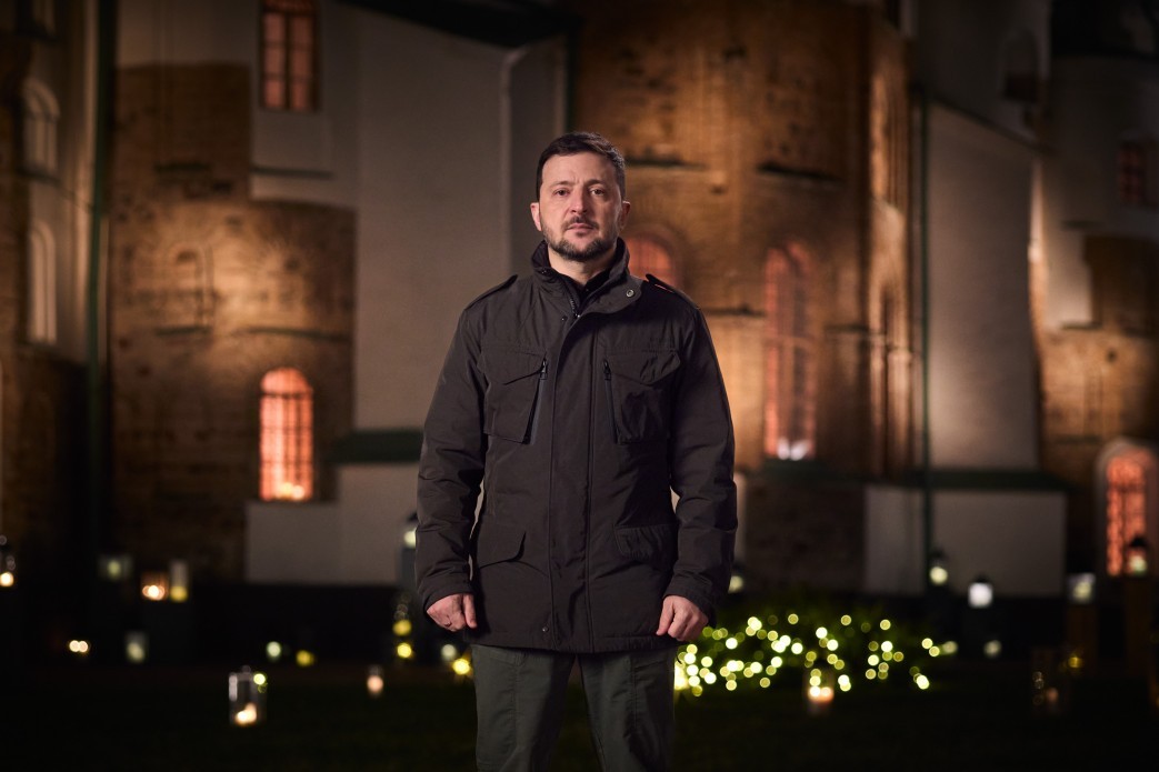 Зеленський привітав українців із Різдвом Христовим. Відео