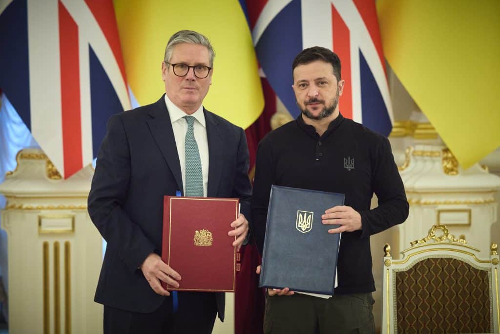 Велика Британія та Україна підписали 100-річний пакт підтримки