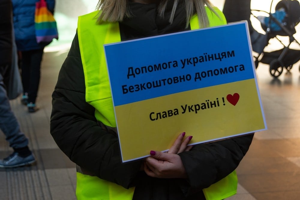 Величезна база допомоги українським біженцям залишилася без фінансування США