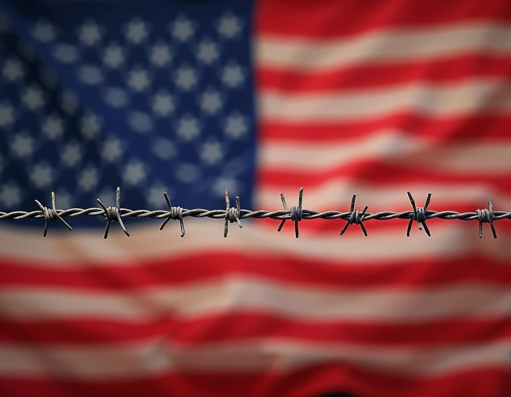 Депортації з США підсилюються: кого висилають, а хто може залишитися
