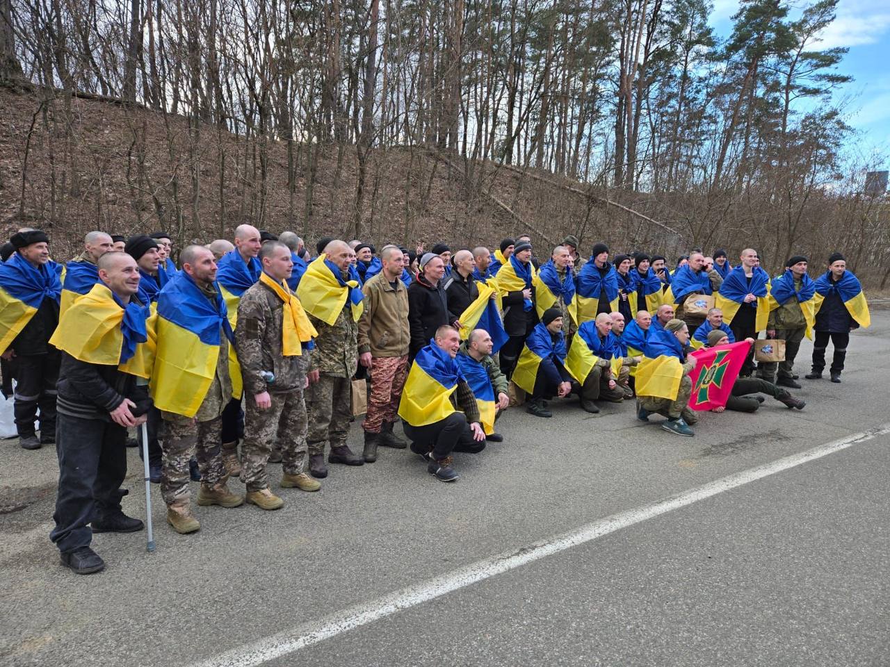 Україна повернула з російського полону 197 захисників. Фото, відео