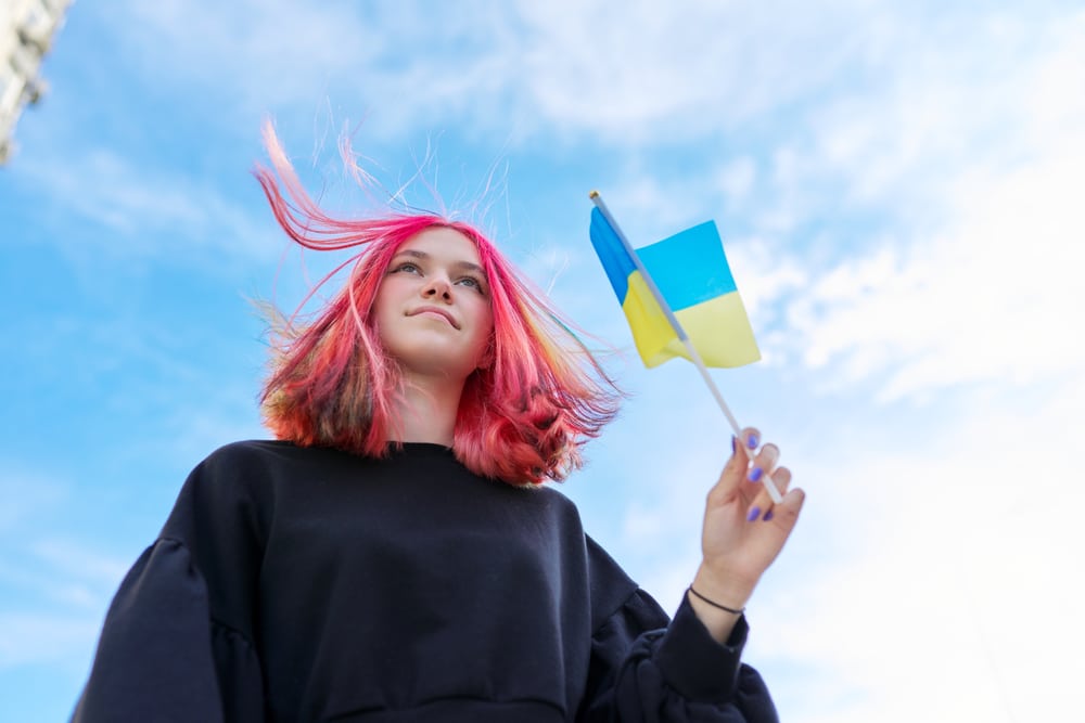 Як українські підлітки дивляться на майбутнє країни та ймовірність еміграції