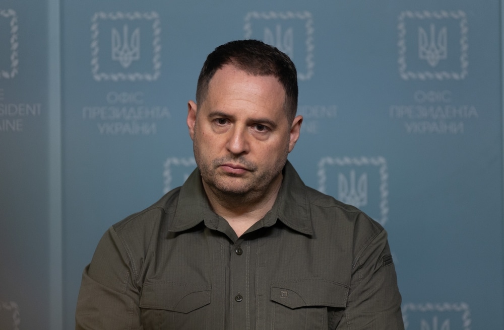 Єрмак пішов у відставку: що зміниться у владі та переговорах щодо миру