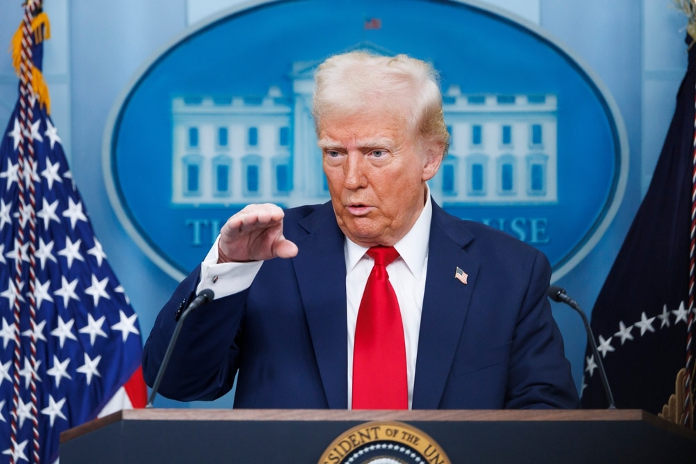 Трамп: "Байден роздавав Україні гроші, як цукерки. Ми так не робитимемо"