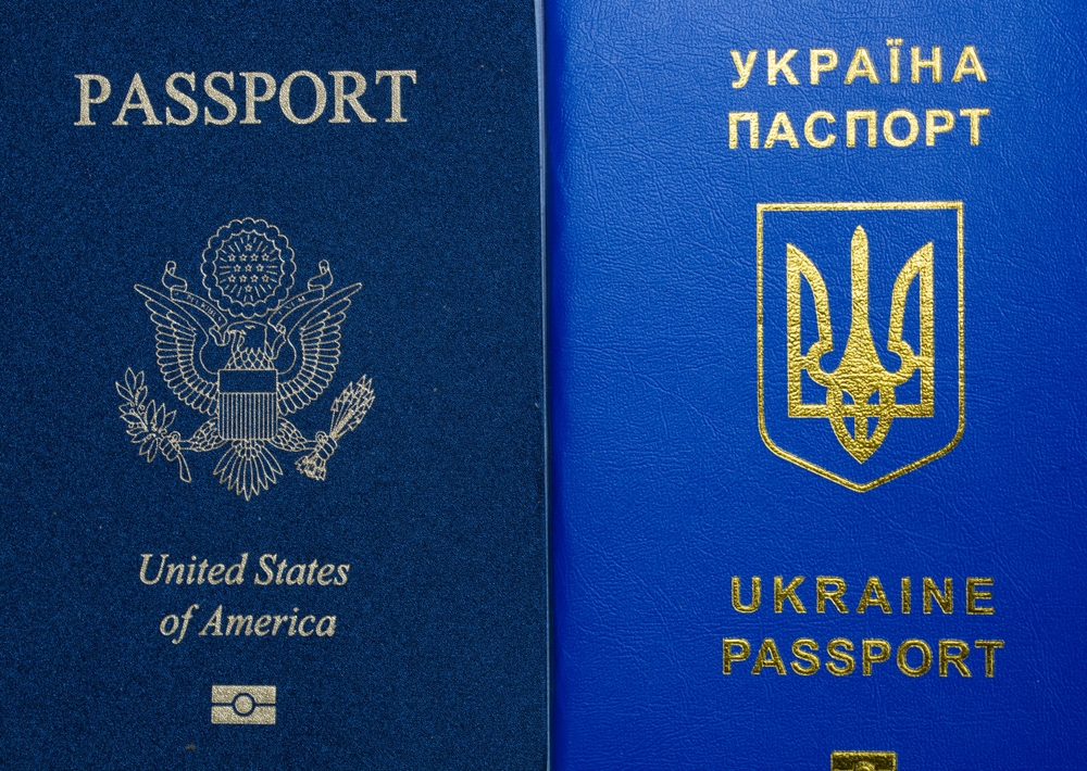 В Україні набув чинності закон про множинне громадянство: що варто знати