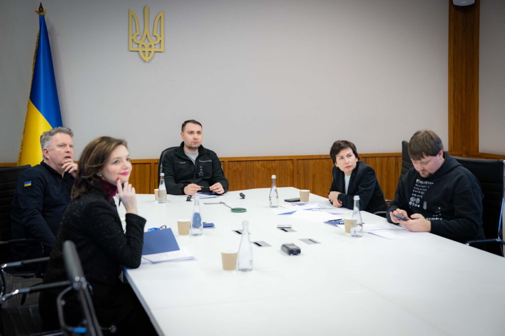 Буданов поспілкувався з українською молоддю за кордоном: про що йшлося