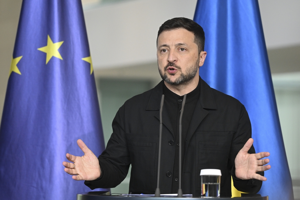 Україна перестала чекати на США: як Київ змінює зовнішньополітичний курс