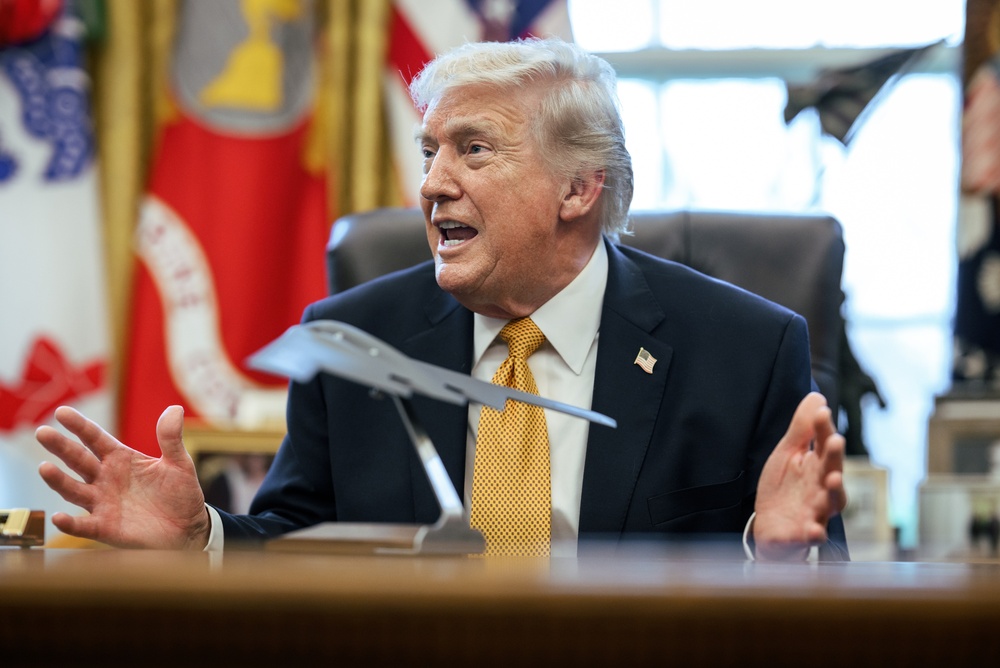 Трамп заявив, що США не треба було втручатися в українські справи