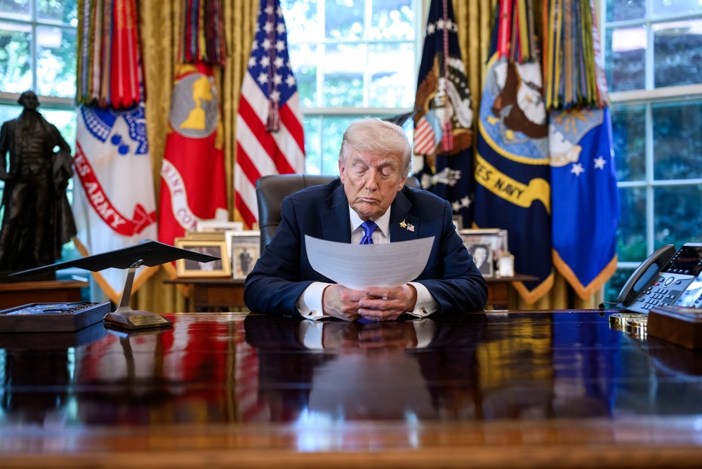 Трамп заявив, що війна в Україні триває через допомогу США при Байдені