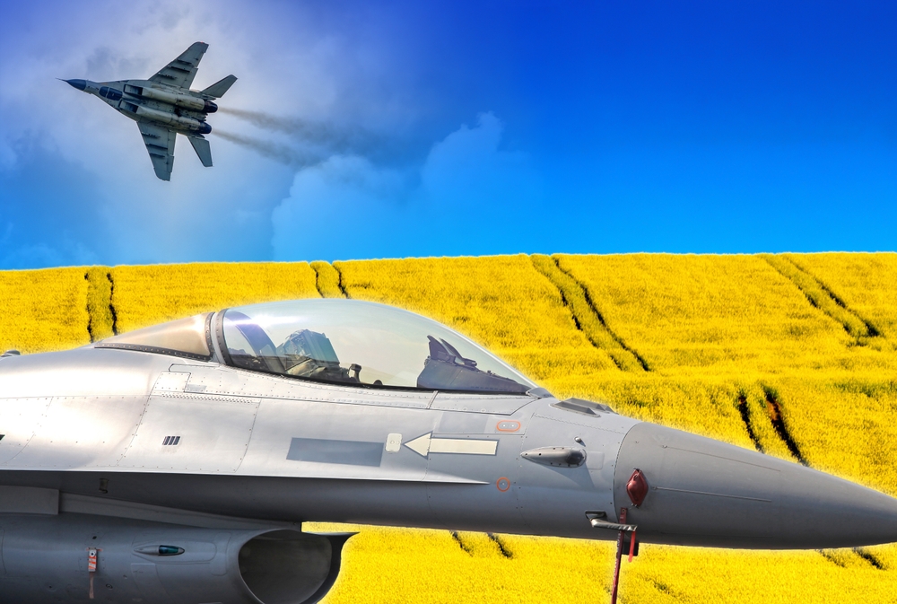 Український F-16 вперше збив винищувач РФ у повітряному бою — генерал США