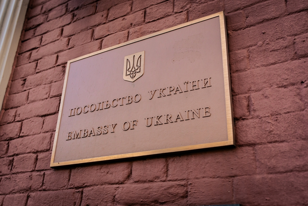 У США неоднозначно зустріли відставку Стефанішиної з посади посла України