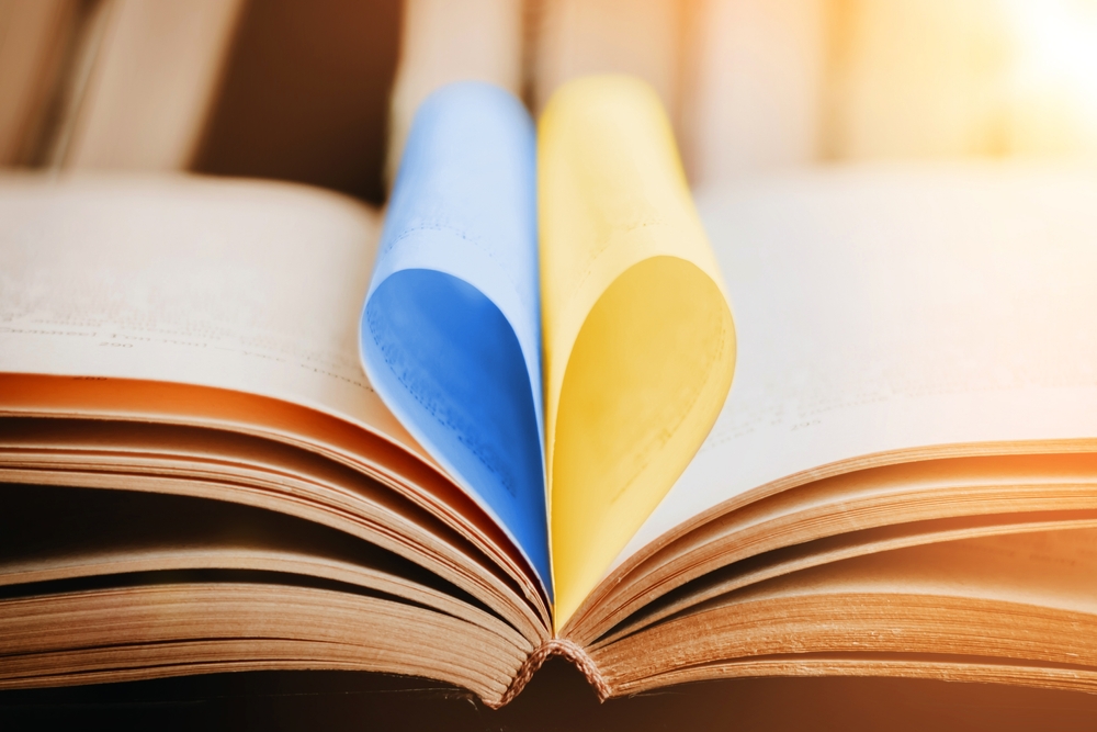 Українська книга у Сакраменто: як діаспора знаходить дім між сторінками