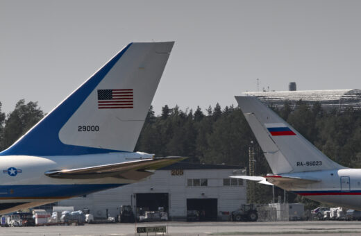 США та Росія вже обговорюють спільні енергетичні проєкти після війни в Україні США та Росія вже обговорюють спільні енергетичні проєкти після війни в Україні