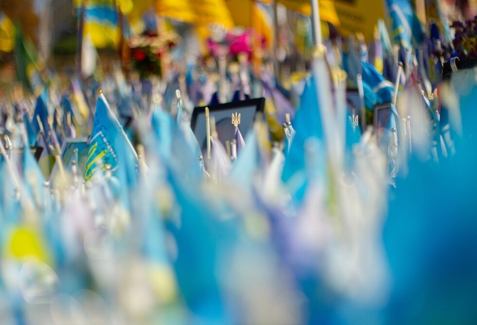 Партнери України змирилися з тим, що війна продовжиться у 2027 році — Bloomberg