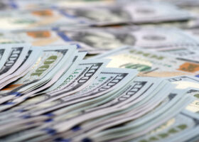 Як українцям у Каліфорнії знайти незатребувані гроші та повернути їх від держави